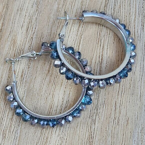 💜Premier "Seaside" Teal & Gray Beaded Hoop Earrings - Picture 2 of 8